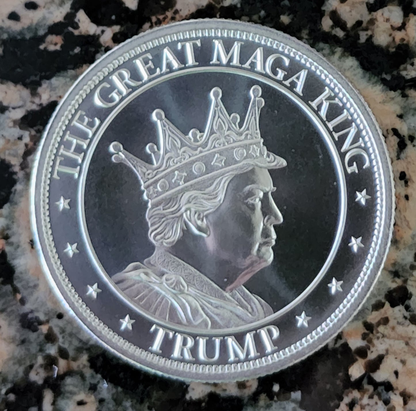 Trump The Great MAGA King 1 oz Silver Round .999 Fine BU with Protective Cap