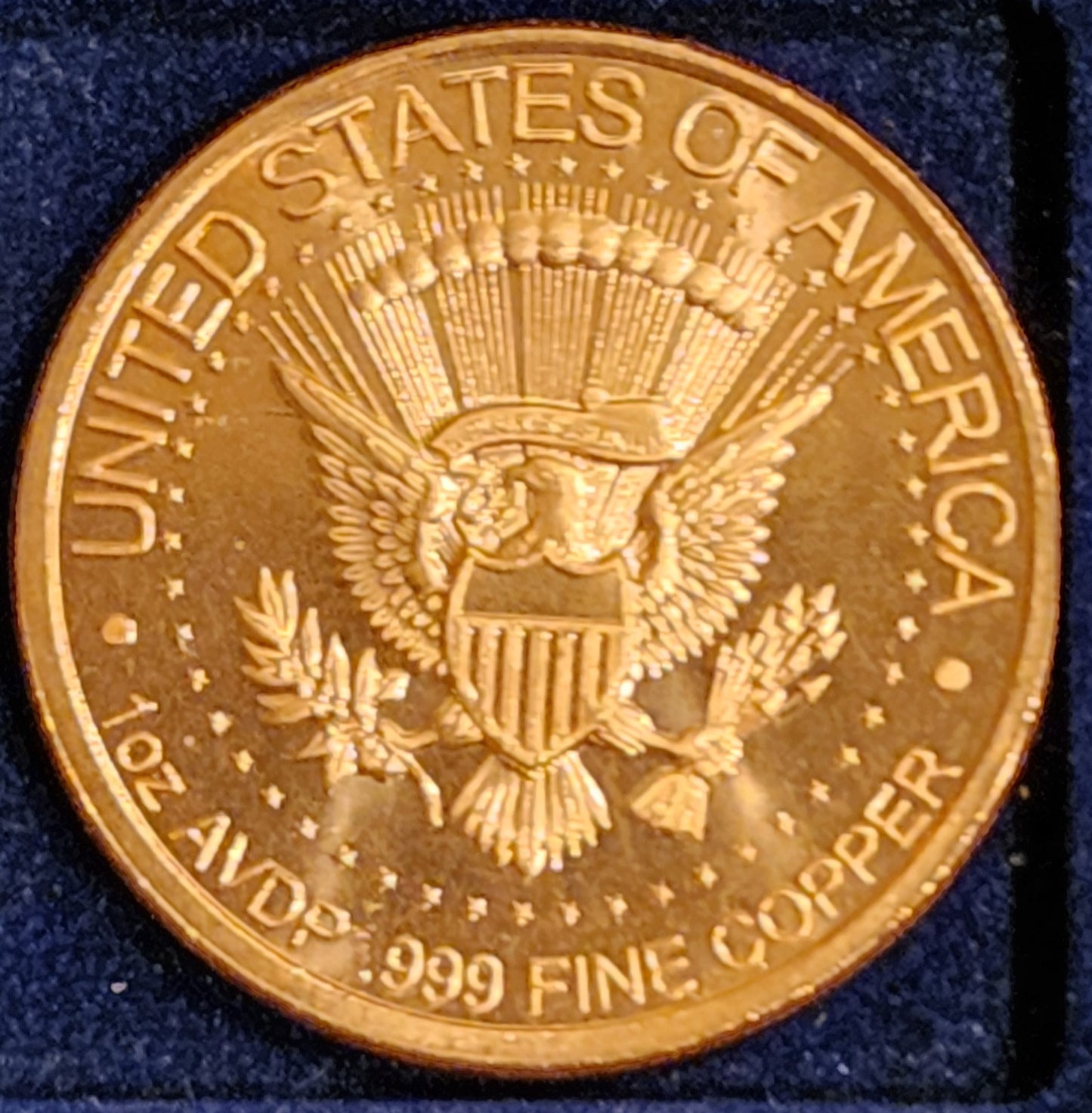 Ronald Reagan 40th Pres. 1 AVDP Ounce Pure Copper Round BU w/Protective Capsule