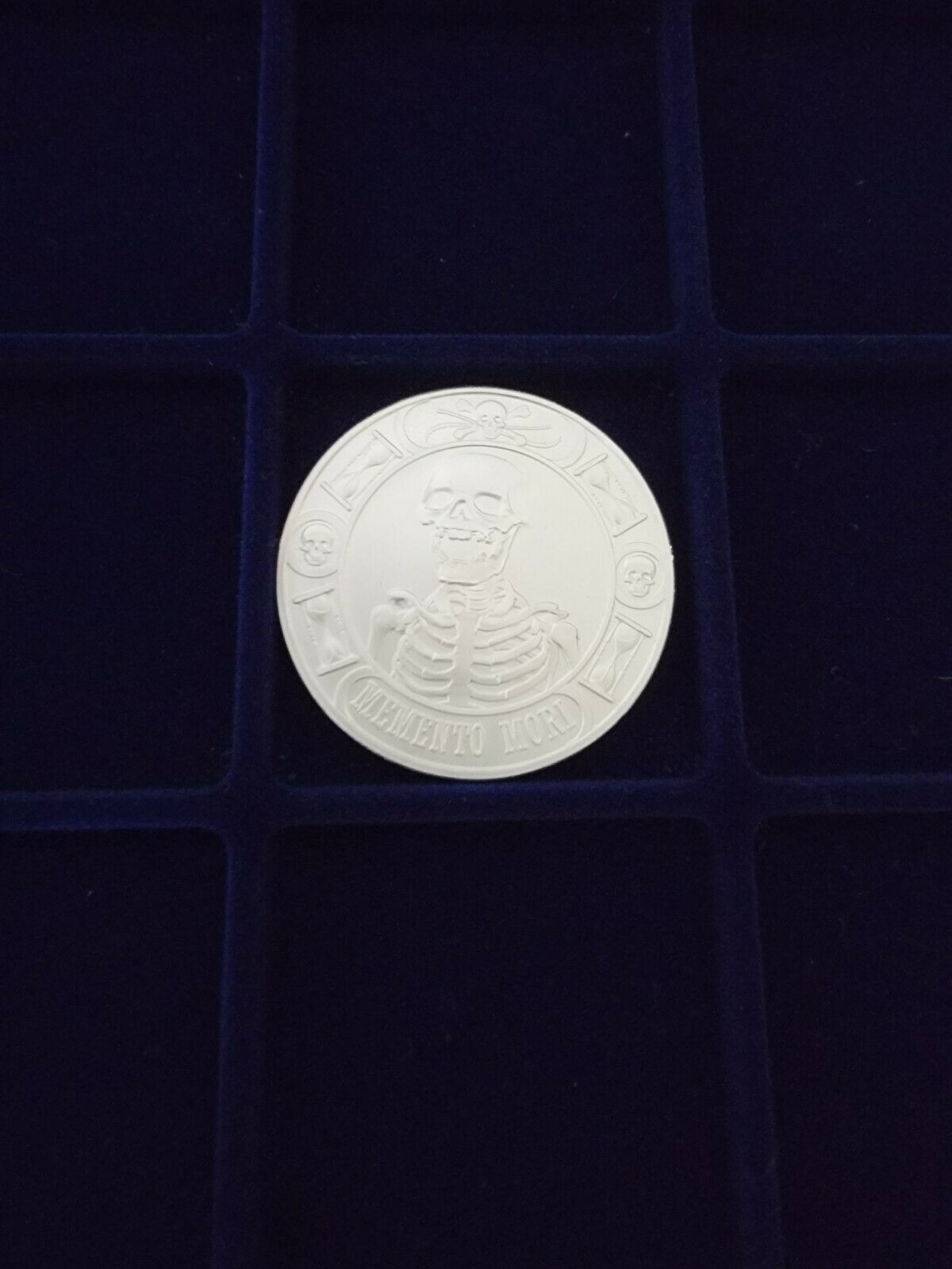 Memento Mori Death Laughing Skull 1 oz .999 Silver Round